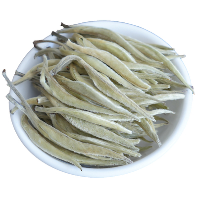 云南白茶白毫银针清甜花香