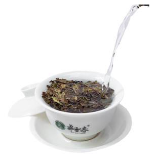 霁雪春2019福鼎白茶寒露寿眉陈年老白茶高山茶饼茶叶枣香礼盒350g