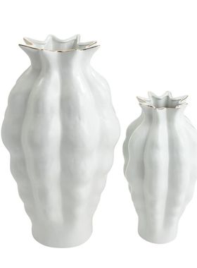 轻奢风银色波浪纹几何陶瓷花器