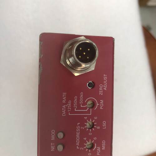 HORIBA STEC SEC-Z11DWM流量计，NF3气