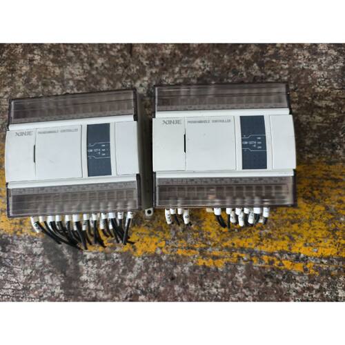 议价信捷PLC XDM-32T4-E，实物图拍摄，成色还可以，功