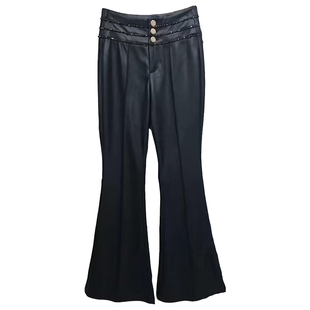 版型超好看的微喇皮裤女春秋款黑色pu哑光高腰镶钻显瘦喇叭长裤子