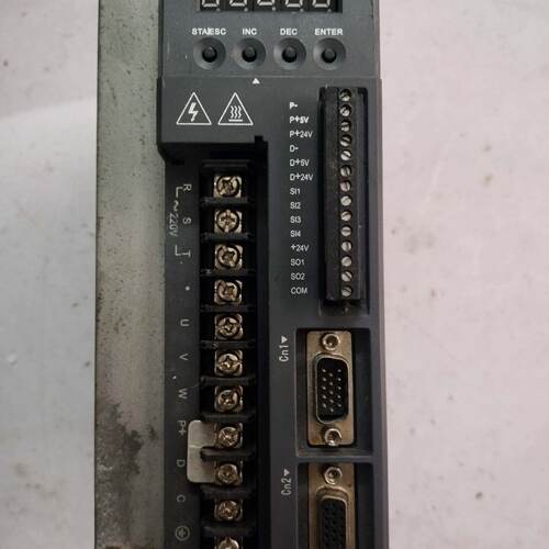 溢价-信捷驱动器DS2-21P5-AS     1.5Kw
