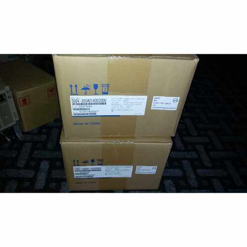 议价特价现货供应SGDV-200A01A002000安川正品全新现货！