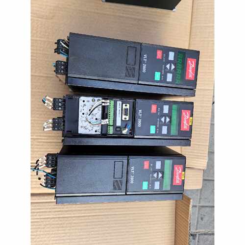 溢价-丹佛斯VLT2800变频器VLT2822PT4B20SBR0