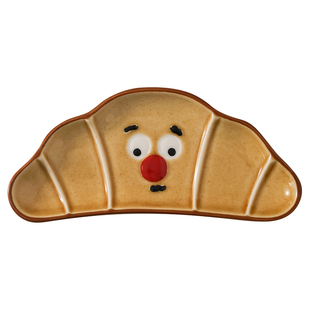 精致漂亮的盘子陶瓷儿童餐具高级感小众可爱早餐盘蛋糕收纳碟摆盘