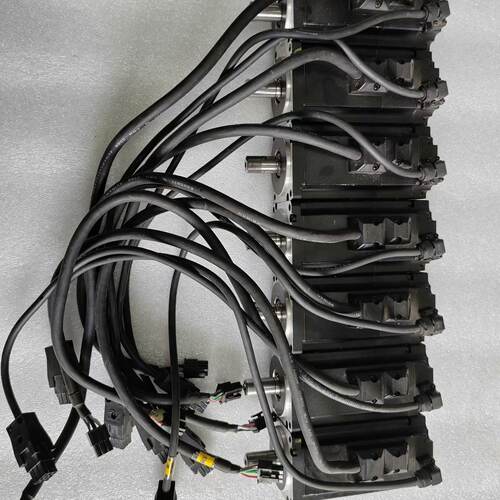 溢价-ISMH1-40B30CB-A234B-R，汇川伺服电机40