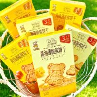 卡宾熊黄油薄脆熊饼干网红小熊造型煎饼解馋零食饼干整箱早餐40g