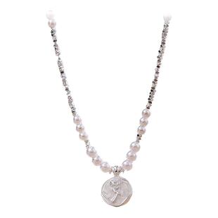 法式浪漫玫瑰花仿碎银珍珠项链女款2025新款轻奢小众锁骨颈链配饰