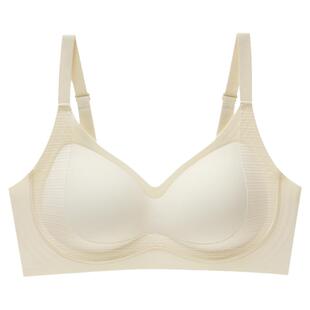 内衣女小胸聚拢舒适无钢圈上托防下垂一片式无痕裸感固定杯文胸罩