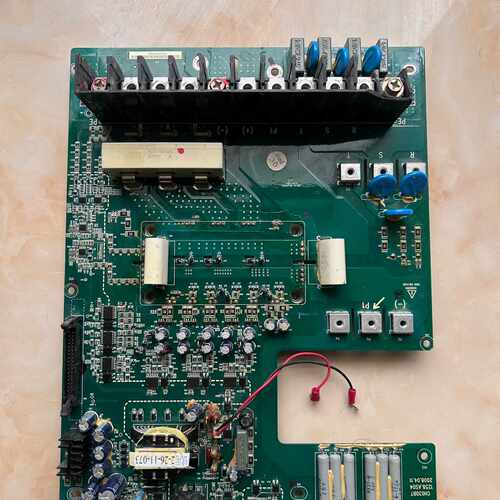 询英威腾变频器驱动板CH030BT 1258.AS04，37k