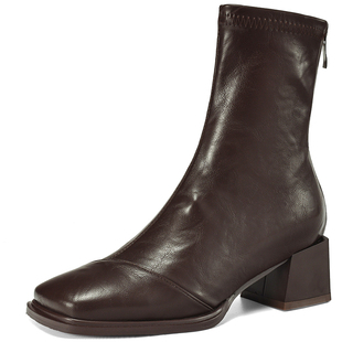 高跟短靴女2024新款秋季大码女鞋41到43胖脚40白色小码靴子313233