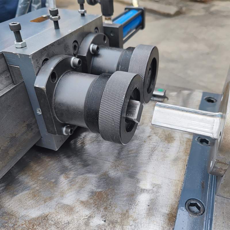 【双工位缩管机】厂家SG60NC-2半自动缩管机 金属管端成型扩口机