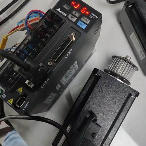 台达伺服750W，ASD-B2-0721-B，ECMA-C2