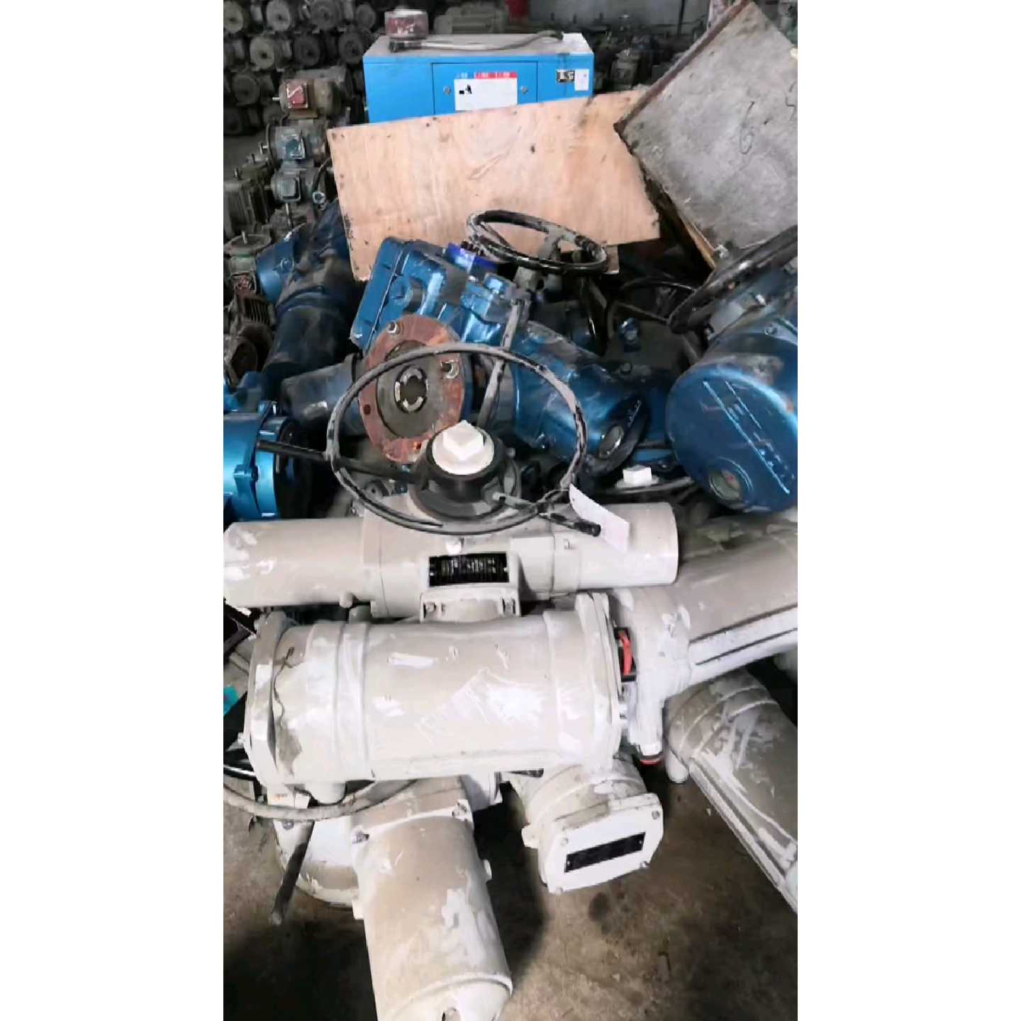 溢价-上仪牌电动执行器40A上海自动化仪表十一厂电动执行机构白色
