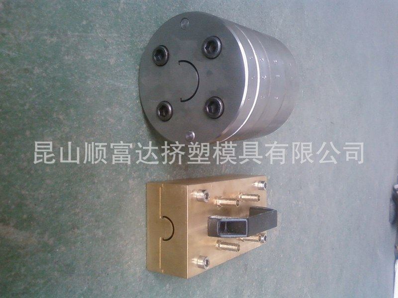 热销供应 各种规格PC灯罩挤出模具 雾化器尼龙隔热条挤出型材模具,标准件/零部件/工业耗材,模具,淘宝优惠券,粉丝福利购,淘宝优惠卷