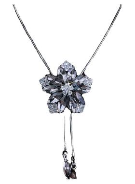 百搭款锆石花朵长款流苏毛衣链女