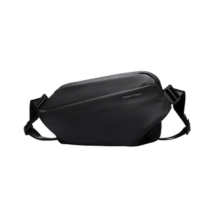 马可·莱登磁吸胸包机能斜挎包男潮牌大容量单肩邮差包机车骑行包