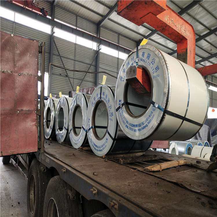 博兴彩钢板dx51d镀铝锌镀锌卷彩涂卷sgcc镀铝锌板g550山东彩钢卷