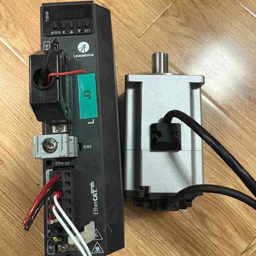 L7EC-750驱动器电机ACM2-08008H2E1-E