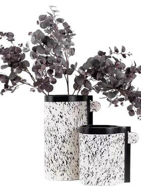 现代简约金属马毛皮革花瓶摆件艺术花器插花桌面客厅装饰品样板间