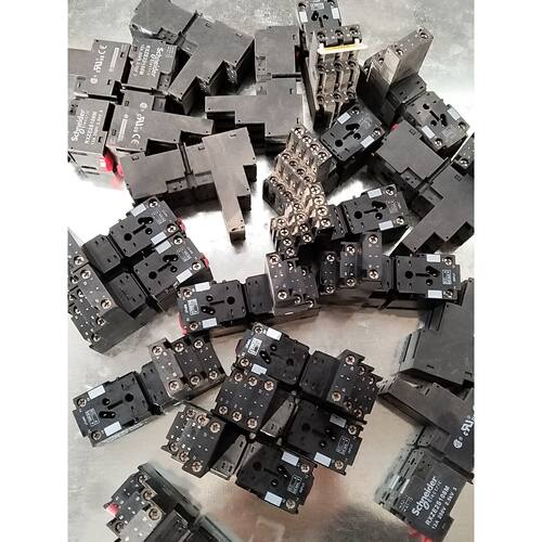 询价下单RXZE2S108M 施耐德 继电器 可开发票
