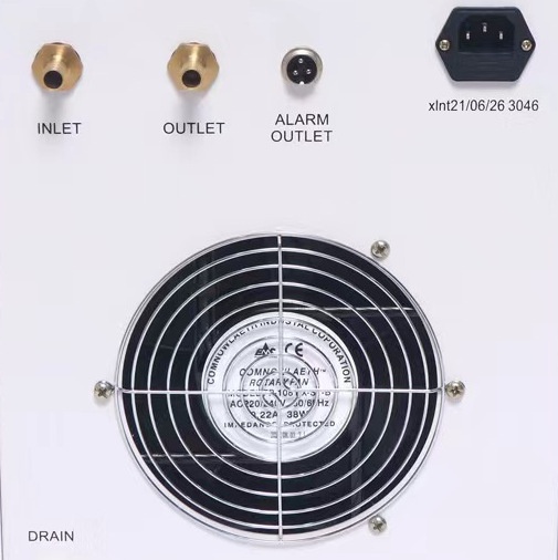 二氧化碳风冷式工业冷水机厂家cw3000小型冰水激光雕刻机系统切割