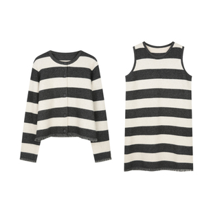 BLUEerror 黑白条纹圆领短款毛衣开衫女慵懒保暖针织衫套装冬季