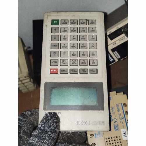 【议价】三菱原装手持器FX20P功能完好成色如图轻使