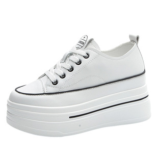 真皮休闲风白色厚底板鞋女内增高8CM小白鞋百搭松糕鞋小个子女鞋