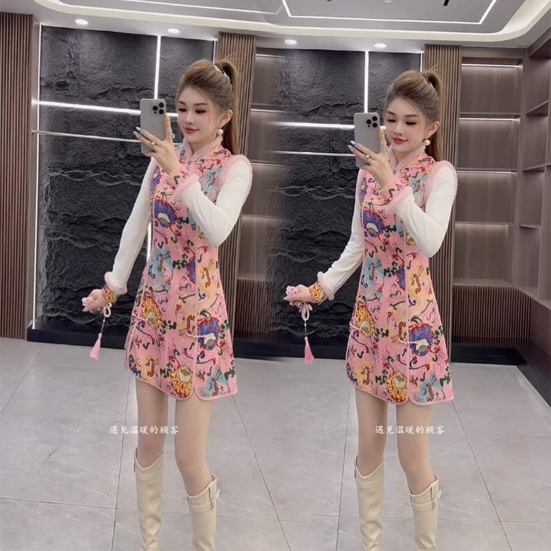 新中式套装女冬季国风盘扣毛毛领礼服宴会气质马甲旗袍裙打底衫潮