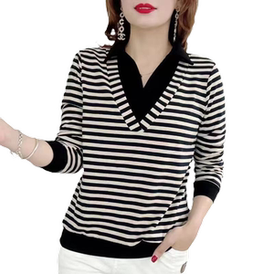 长袖T恤女2024秋冬季条纹宽松大码拼接假两件卫衣中年妈妈装上衣
