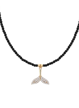 卡洛美鲸尾魅影项链女黑色水晶新款鱼尾吊坠锁骨链夏日设计感颈链