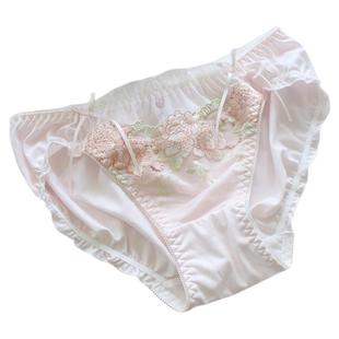 日系甜美光滑牛奶丝内裤女精美刺绣中腰女士三角裤包臀双蝴蝶结