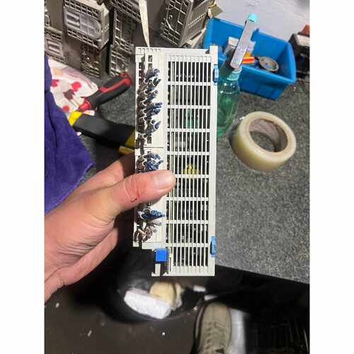 议价PLC主控模块，型号AFPX0L60MR-ZL-F拆机件