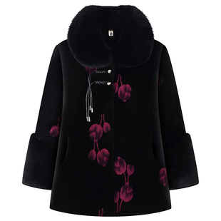 中老年人冬装女大衣洋气奶奶装新款妈妈水貂绒衣服老太太加绒上衣