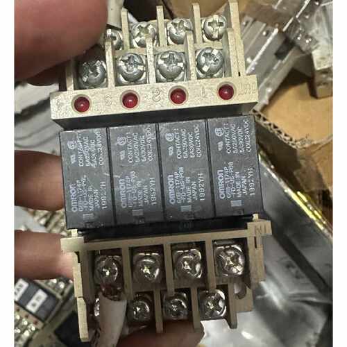 议价继电器模组G6B1114PG6B47BND拆机维修