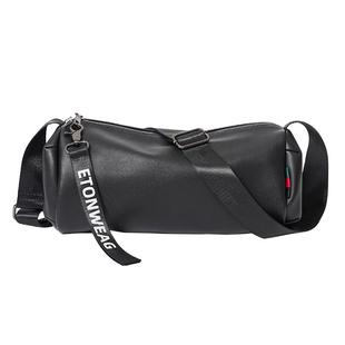 单肩包男士潮牌休闲男斜挎包简约百搭软皮男包大容量小跨包圆筒包