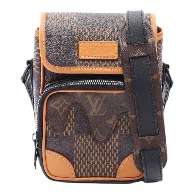 中古LV路易威登斜挎包メンズ