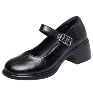 春夏季女单鞋浅口一字扣带小皮鞋中跟粗跟软底软皮百搭圆头防滑