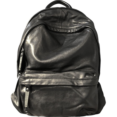 旅行新品牛皮黑色时尚风商务书包