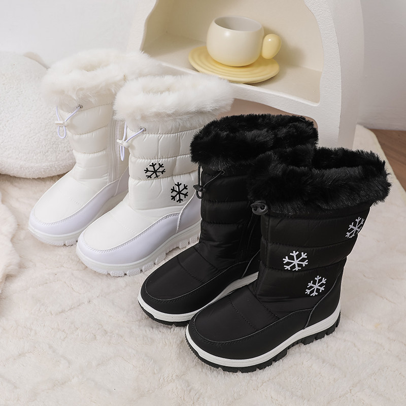 儿童雪地靴冬季新款男女童户外雪地棉鞋中小童东北滑雪保暖长筒靴