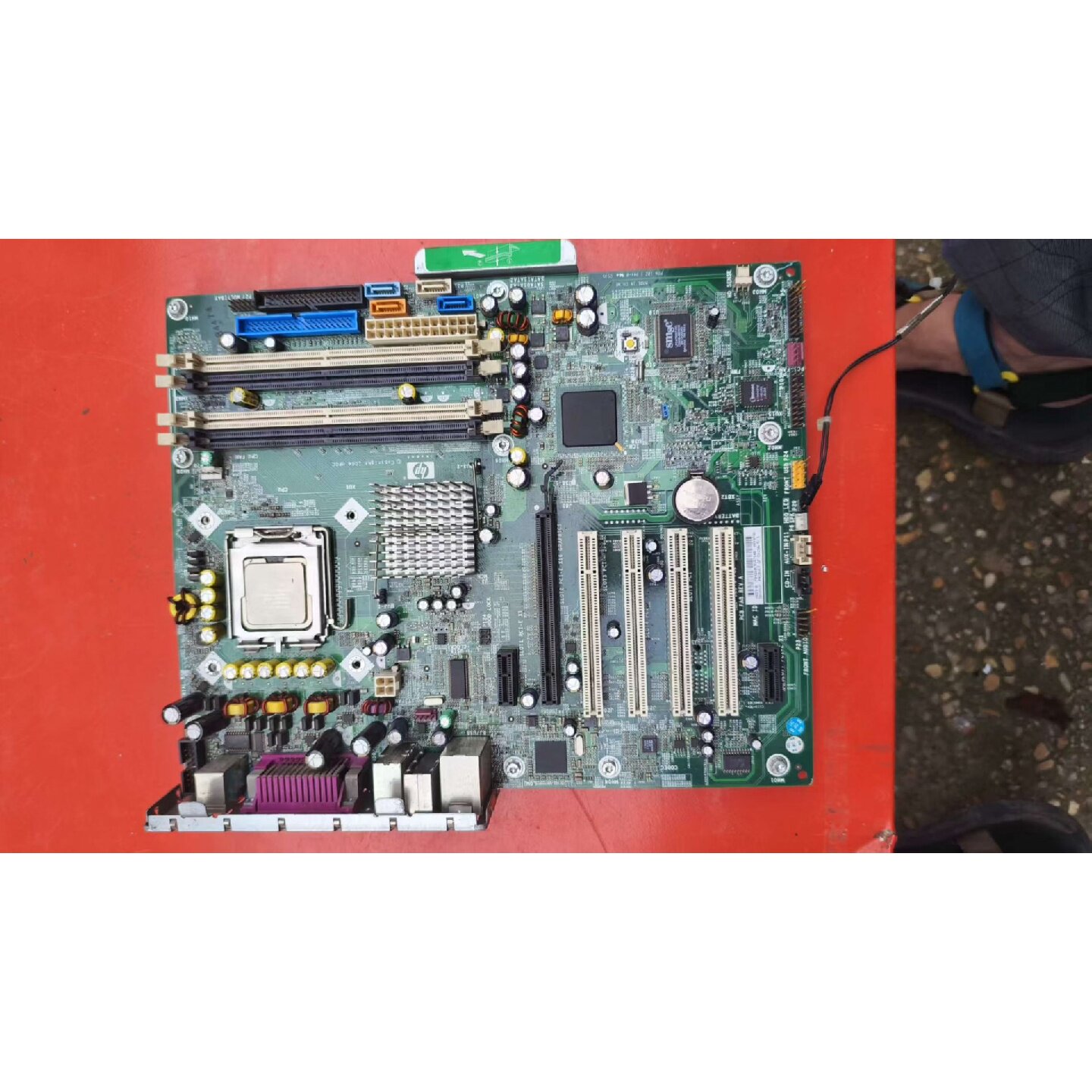 议价惠普原装LGA775主板，PCB编号84474，带原装奔腾4