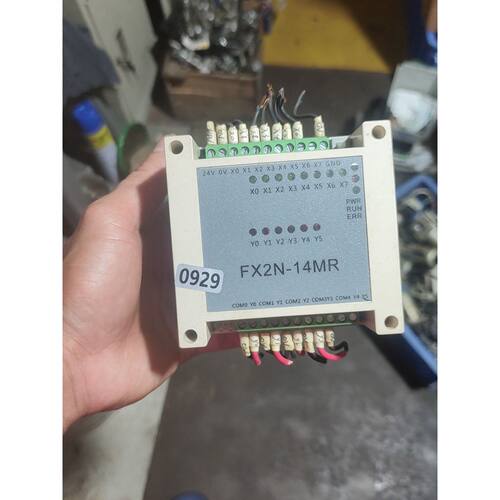 询价下单FX2N-14MR  可编程控制器PLC.拆机功能包好。实物
