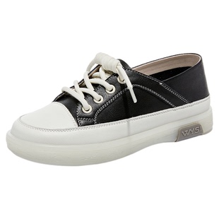 真皮大码鞋女40-43码小白鞋2025春秋百搭爆款软底一脚蹬休闲板鞋