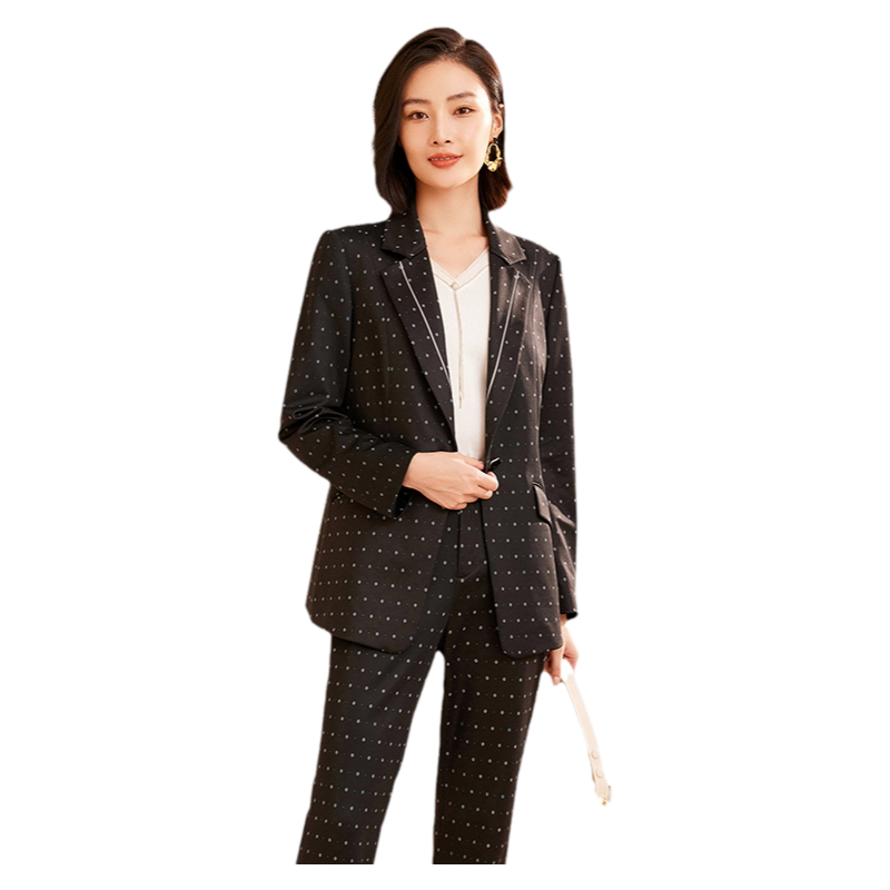 乔万尼2026春季新品小西装修身显瘦波点短外套气质高级感ET3B702