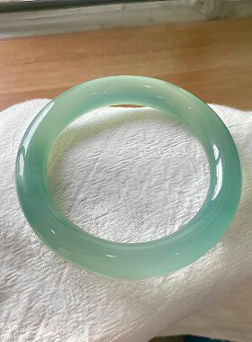 天然冰透油青青蓝玛瑙圆条天空蓝玉髓浅蓝色手镯女款送女朋友礼物