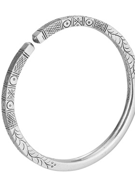 圆柱方条精美纯银手镯