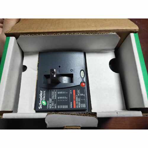议价塑壳断路器429635全新原装正品可维修