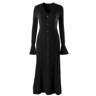 DPLAY2026年春季新款优雅气质V领黑色针织连衣裙女大摆法式裙子